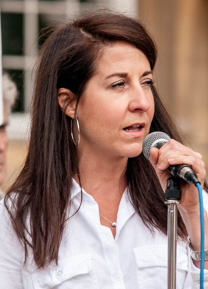 Pic 2: Caption ‘Liz Kendall’: Credit to Flickr, credit to Dyolf77.