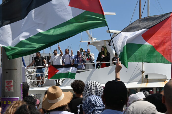A vessel leaving Spanish ports to set sail to Gaza. Image from Creative Commons via Flickr.